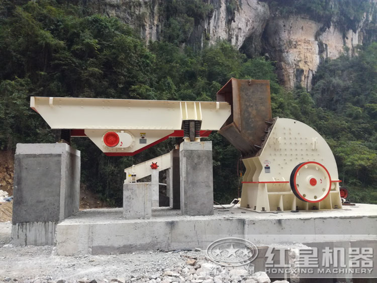 河南信陽時(shí)產(chǎn)350噸錘破現(xiàn)場(chǎng)，用戶拿出廠價(jià)入手這臺(tái)設(shè)備